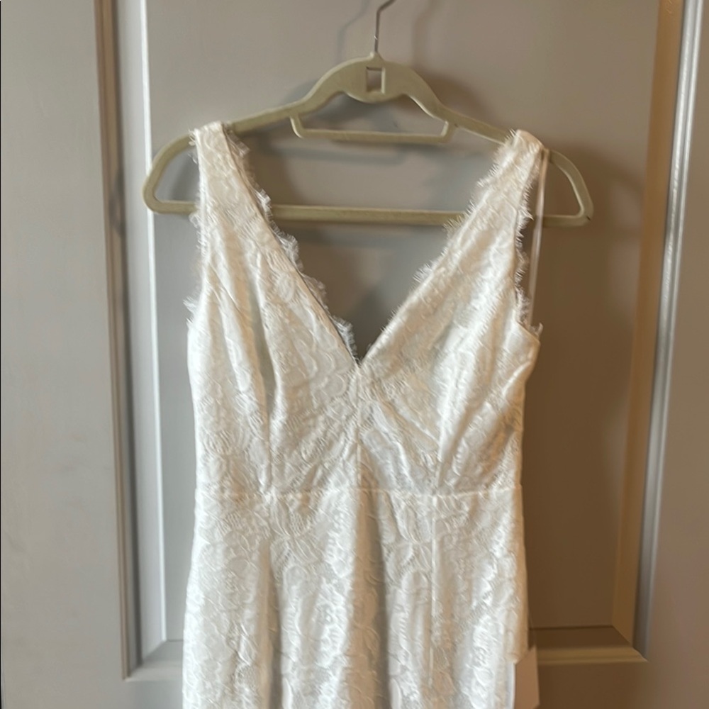 Elegant White Lace Dress